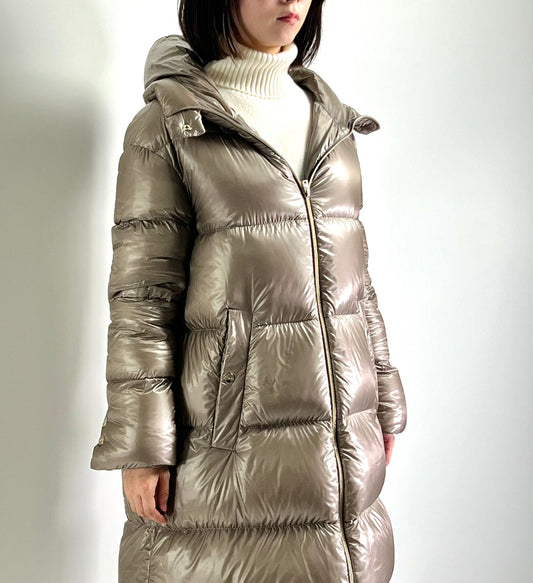 【HERNO】ロングダウン(トープ)