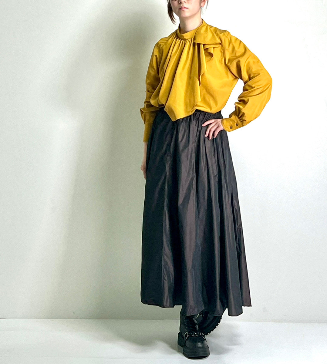 【Support Surface】ブラウス(マスタードイエロー)