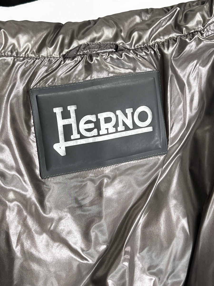 【HERNO】ダウン(モカブラウン)