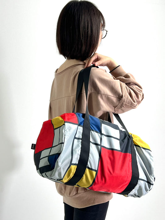 【LOQI】MUSEUM Collection PIET MONDRIAN Composition with Red,Yellow,Blue an Black Recycled Weekender WE.PM.CO
