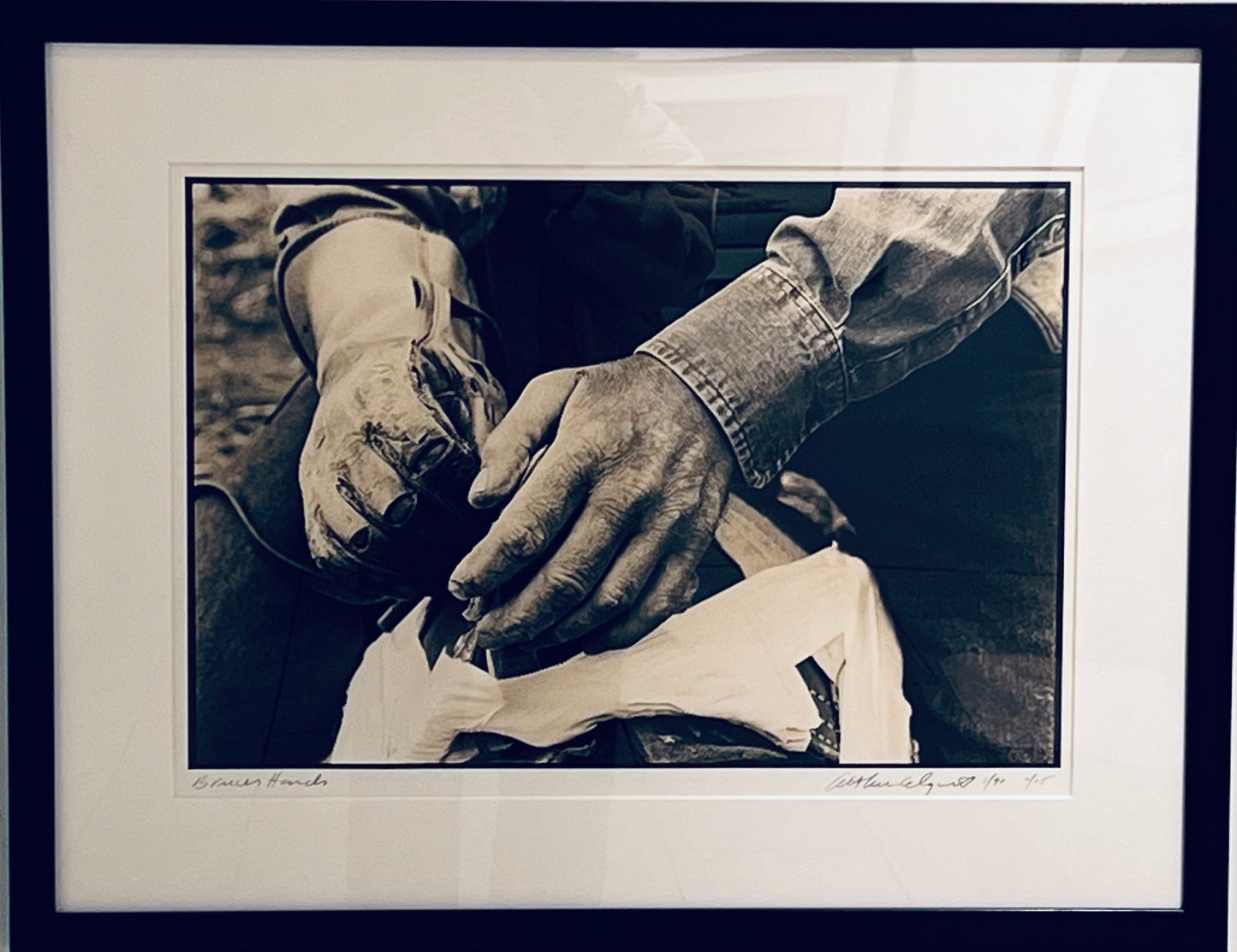 RO-009【Rough Hands, Cheyenne, WY,1989】Arthur Elgort